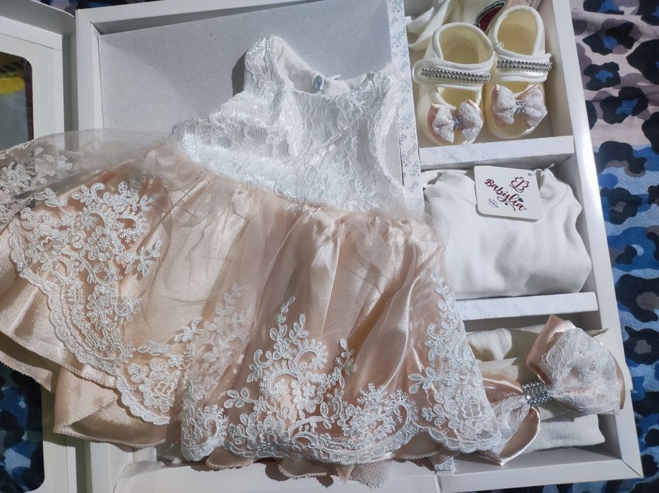 Платье на выписку