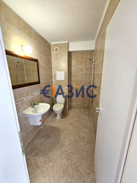 Продава се Едностаен апартамент в Несебър - 51 кв.м за 1089 €/кв.м - Снимка #2