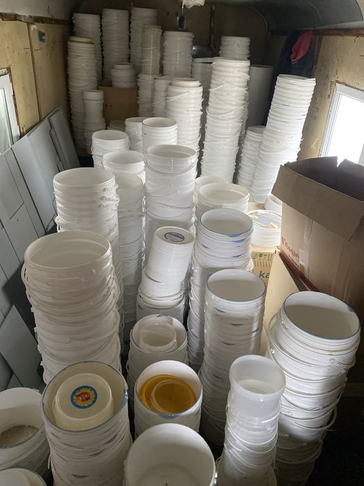 Ведро пластиковый от крем чиза