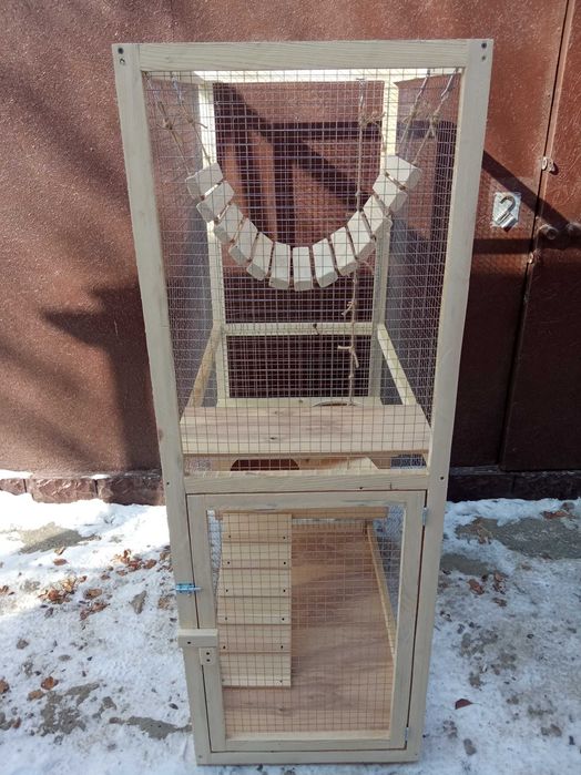 Клетка для енота