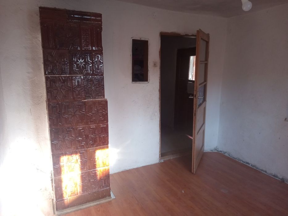 Vând casă la țară în Prundeni