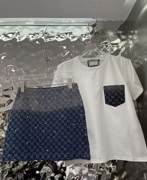 Наличен дамски комплект