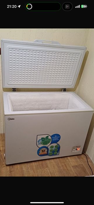 Морозильник большой