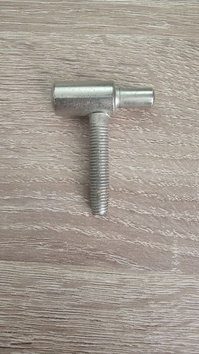 Петля ввертная стальная