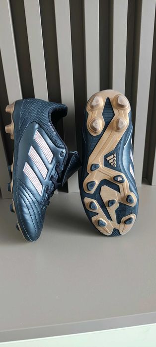 Ghete de fotbal Adidas