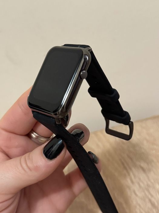 Смарт часовник - черен