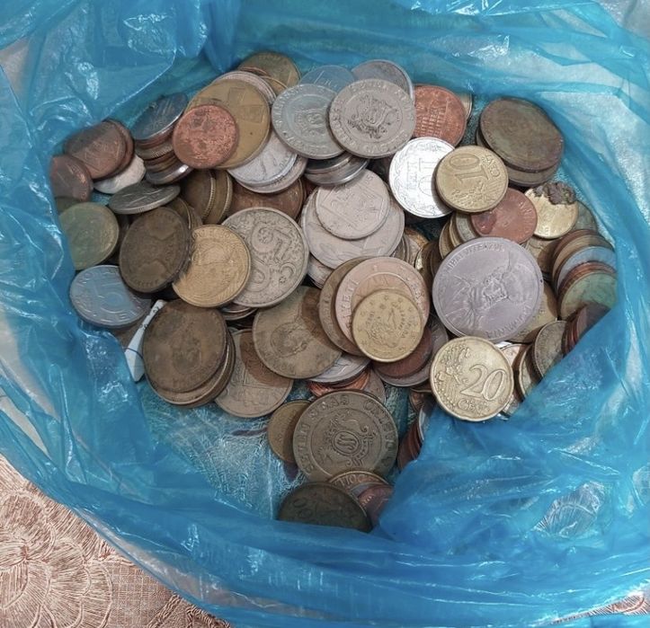 Bancnote vechi+ monezi