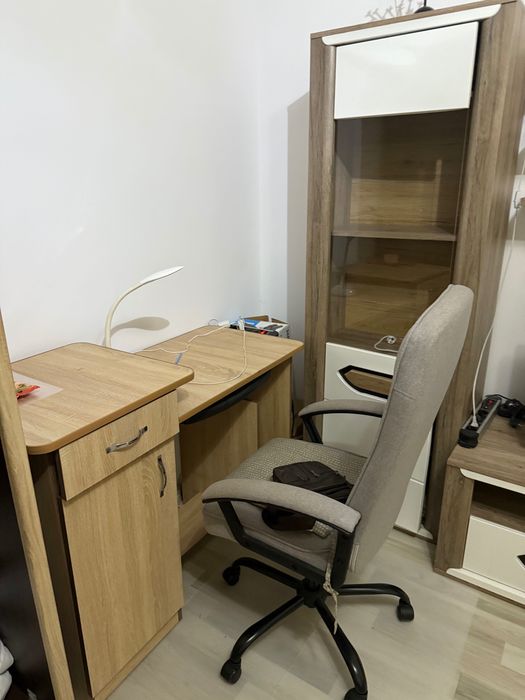 Închiriez Apartament Comfort 1-mobilat zona Militari București Sect 6 cu parcare privata