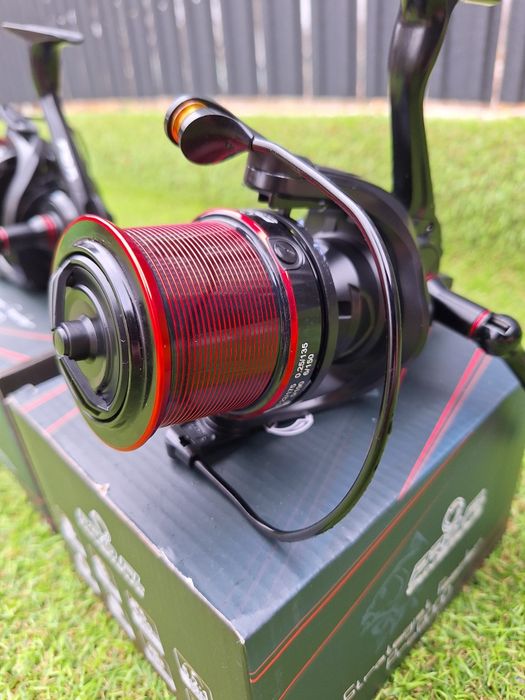 Mulineta Strategist Feeder 8000