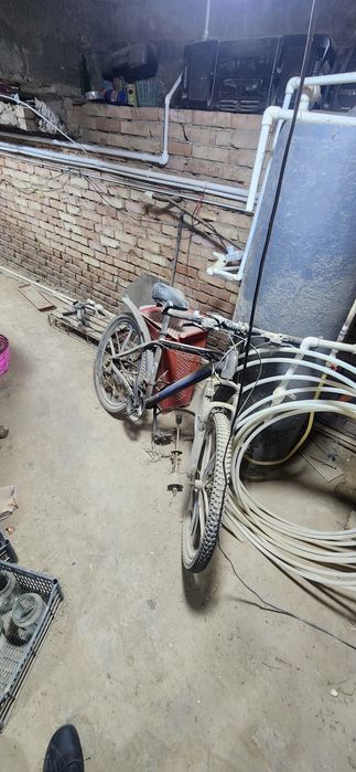 Velosiped qora rangi