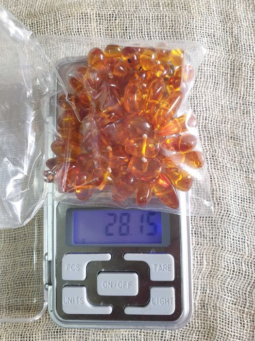 Колие  и гривна от натурален Балтийски кехлибар