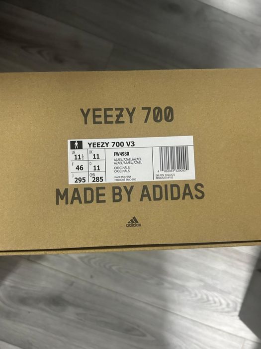 Yeezy 700 v3 azael