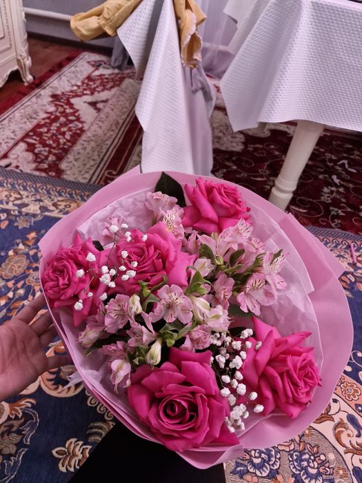 Букеты цветы 8-9 мартка