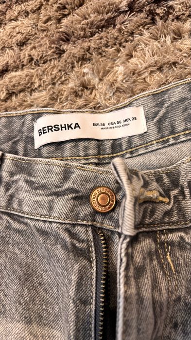 Дънки с широк крачол