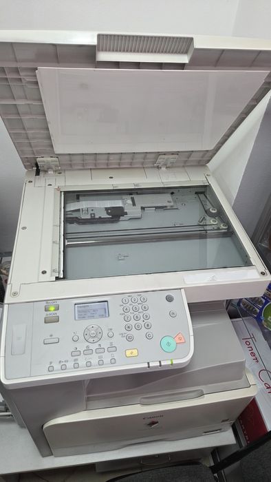 Продам МФУ Canon ir2318 A3