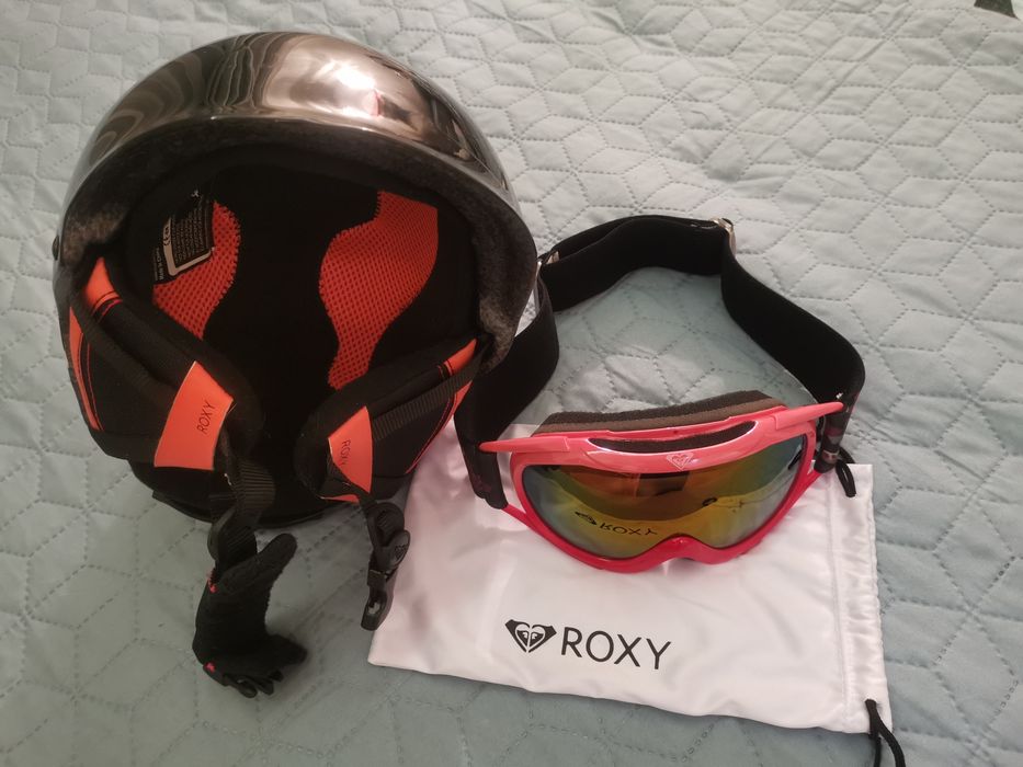 Ски каска и очила Roxy