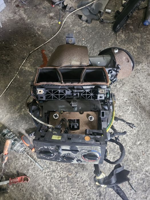 Aeroterma completa Peugeot 207 2007 Hatchback 1.4HDI 50kw