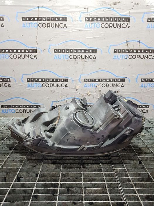 Far Stanga Mercedes ML W164 2005 - 2008 SUV 4 Usi (664) Xenon BI - XENON CRĂPAT ÎN ...