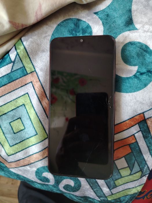 Продам Redmi 13s