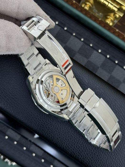 Rolex Daytoma Platinum Baguette