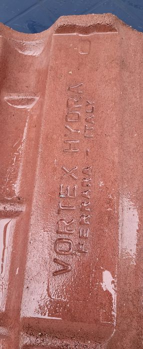 Vând țiglă ceramică Vortex Hydra