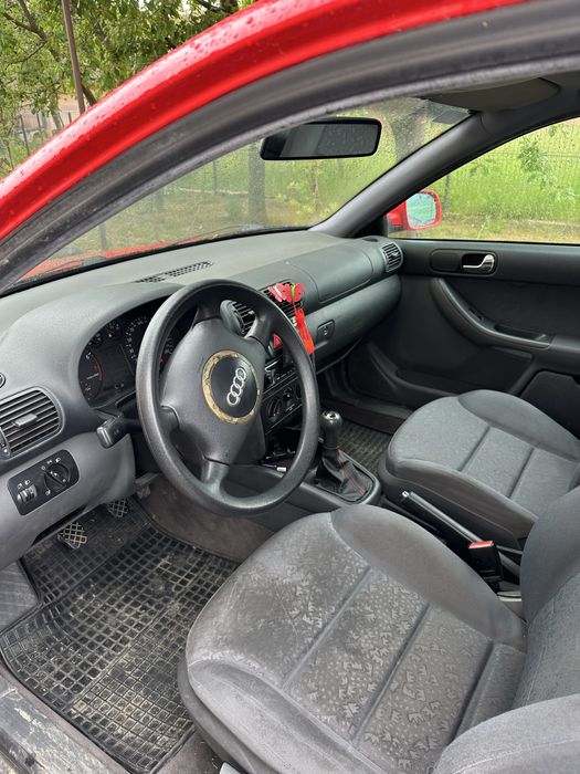 Audi A3 1999 1.6 L