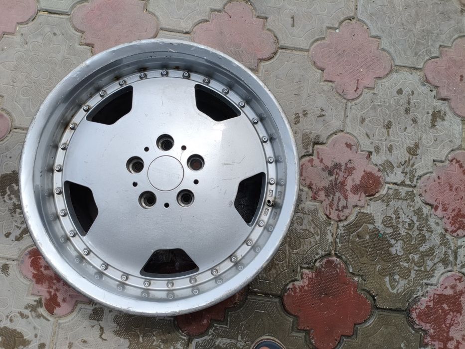 Диски  оригинал R17 разно раазмерные