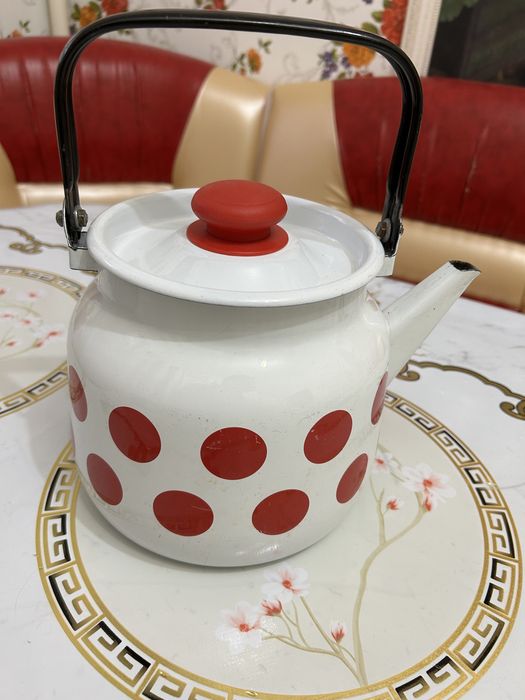 Эмалированные чайники