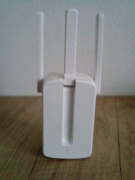 Range Extender Wi-Fi Mercusys MW300RE - Amplificator semnal 300Mbps
