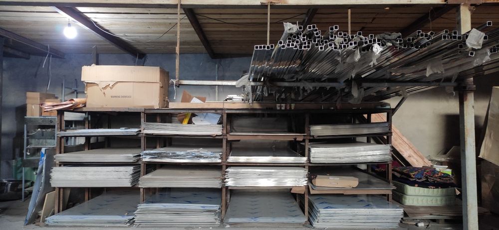 Nerjaveka listlar.Nerjaveka profellar.Nerjaveka trubalar.