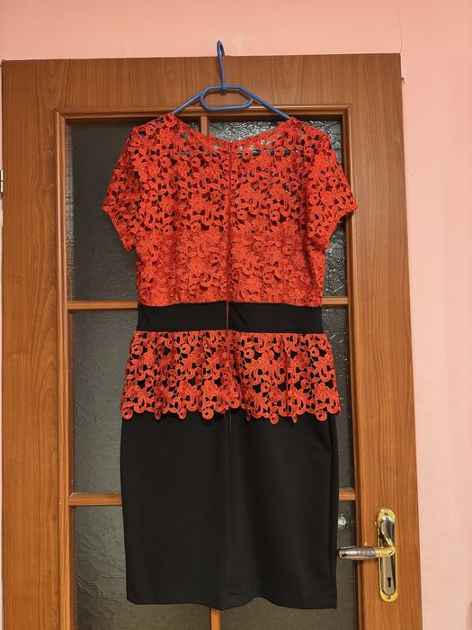 Vand rochie de ocazie