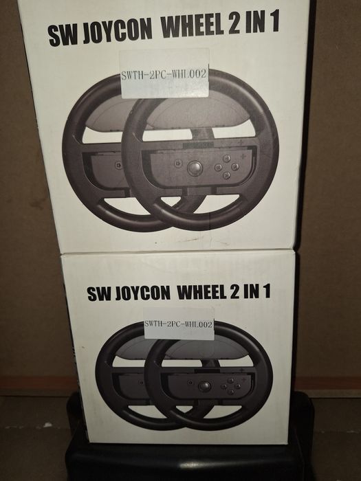 Комплект 4броя Професионални Волани за Nintendo Switch / OLED – (Black/Red)