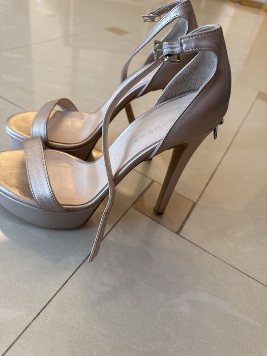 Високи сандали yordan radichev