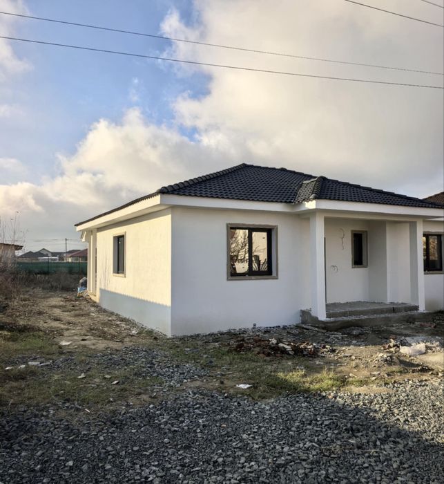 ‼️OCAZIE‼️Casa individuala la cheie/rosu, Obad Timis, teren 700mp