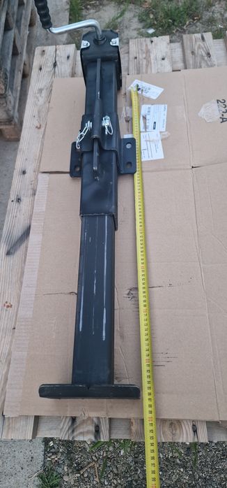 Picior sprijin remorca 8 tone import Germania pret 800 lei cu tva se p