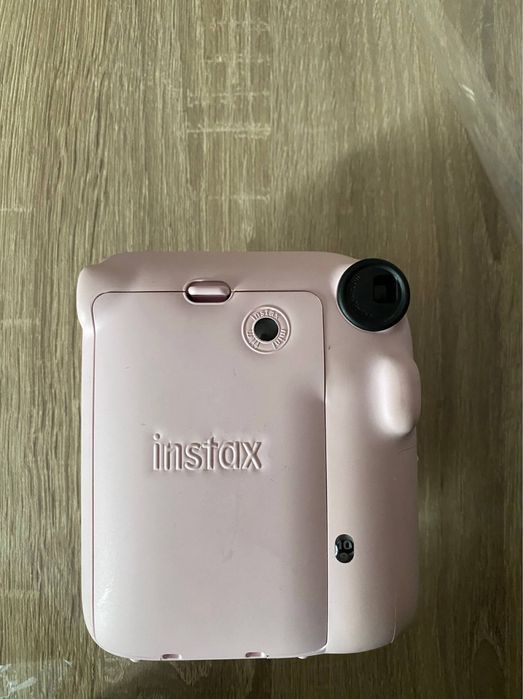 instax mini 12.