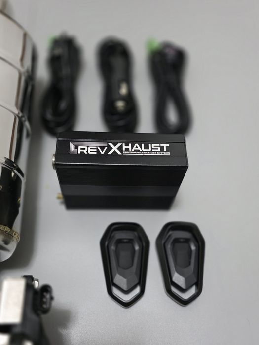 Tobă Sport Revxhaust , Clapetă evacuare Electrică