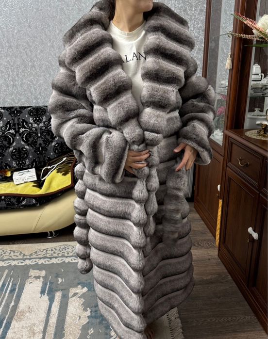 Продается шуба Lily!