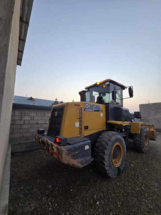 25000 $ Спестехника продам хорошо й состояние