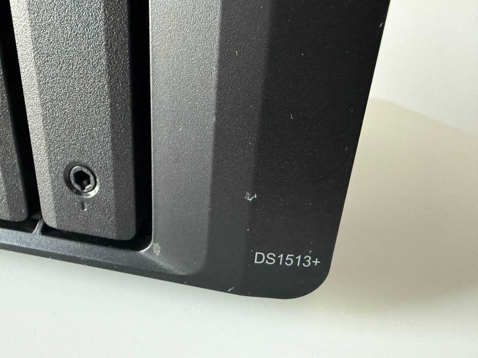 Synology DS1513+ – necesită înlocuirea sursei – cutie originală
