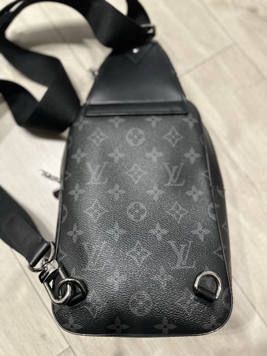 Louis Vuitton Avenue Slingbag PM