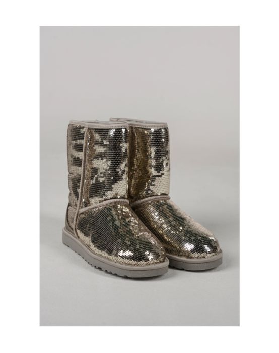 Абсолютно новые оригинальные угги