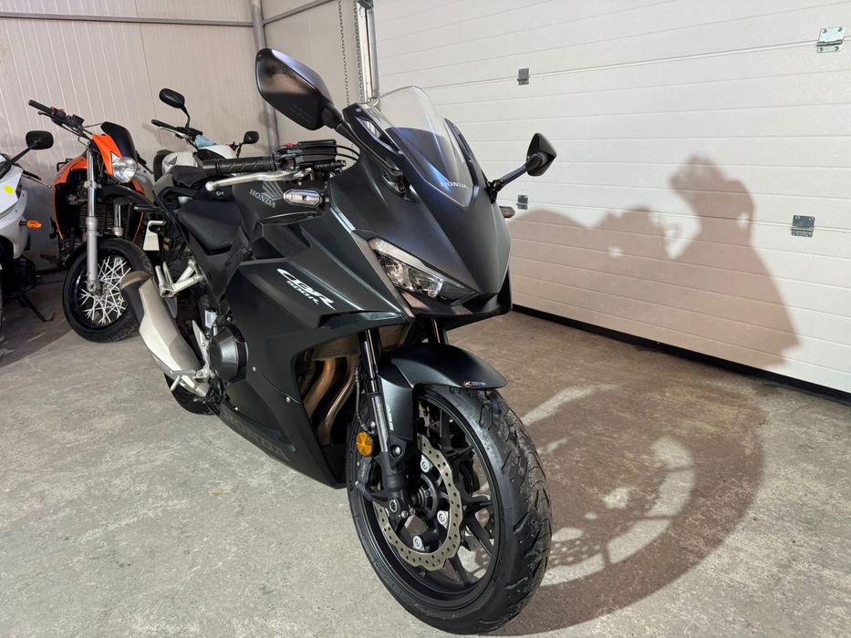 Fun Moto vinde Honda cbr 500 r 2024/2025 abs permis a2