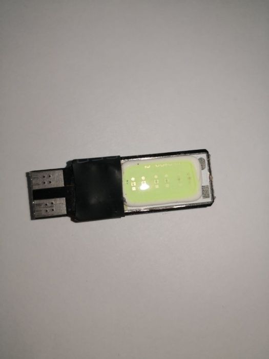 Vand becuri led noi