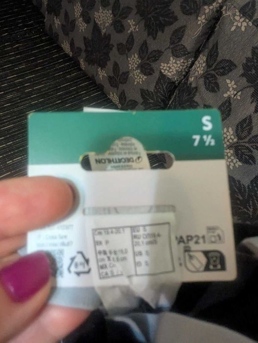 Ски ръкавици дамски S  7 1/2 ( нови )