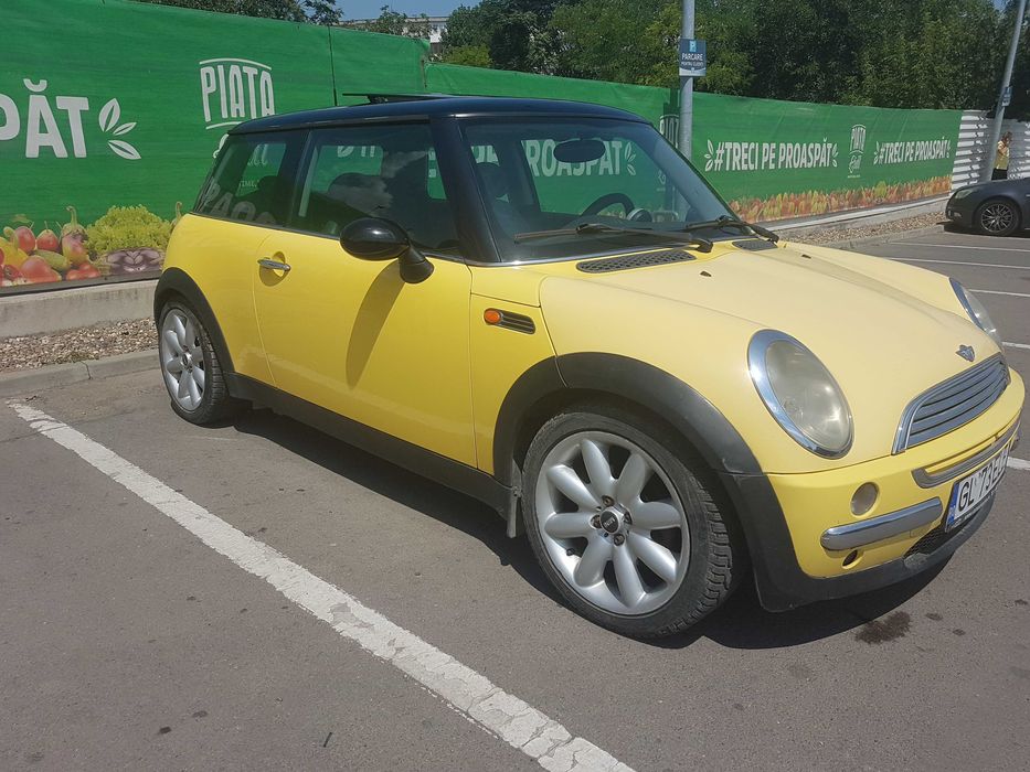 Vând Mini Cooper
