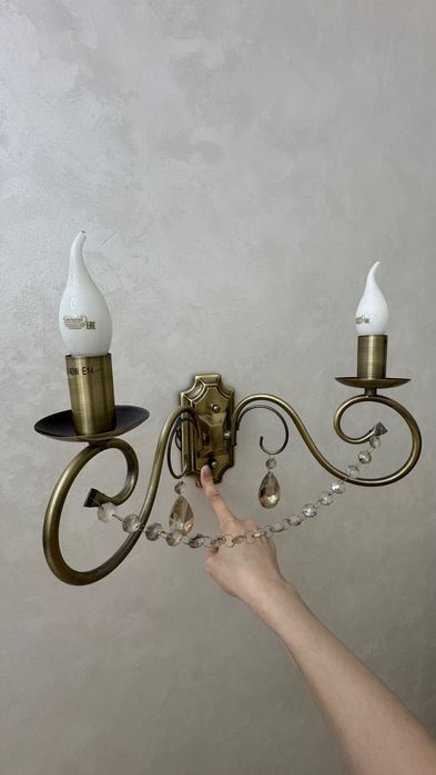 Настенный бра классический