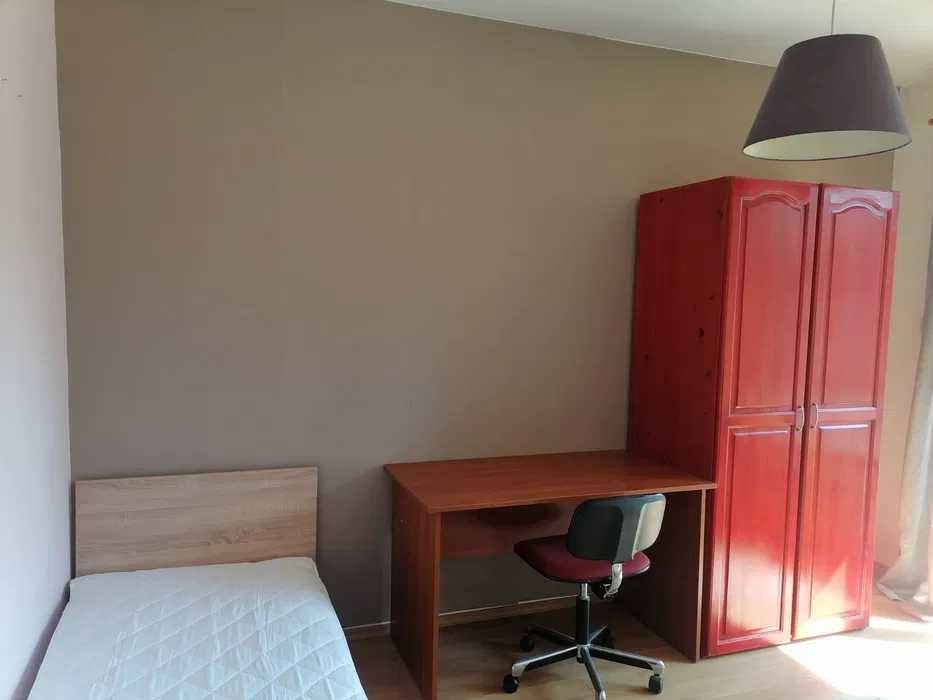 Дава се под наем Тристаен апартамент в Пловдив, Мараша - 92 кв.м за 450 € - Снимка #4