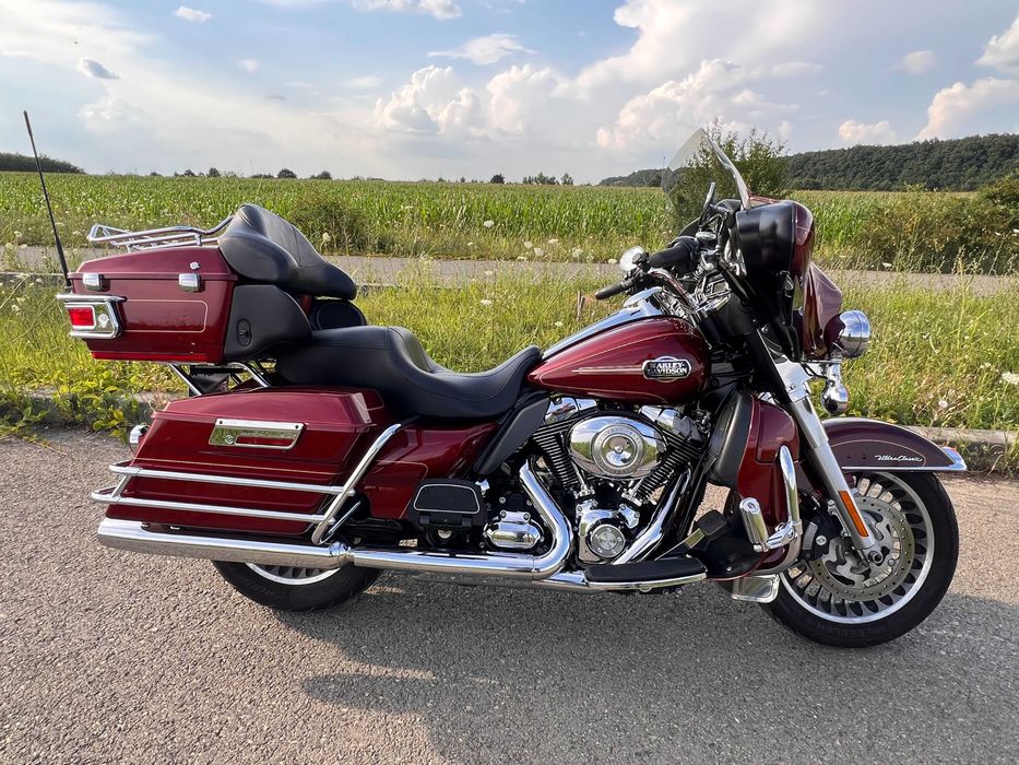 HARLEY DAVIDSON Electra Glide Ultra Classic, FLHTCU