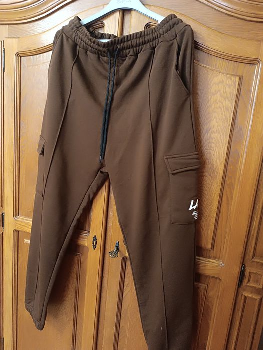 Pantaloni trening lay